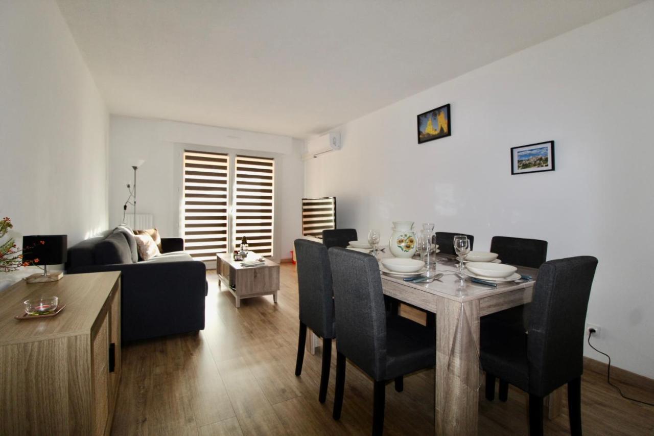 Apartmán Logement Renove Avec Mobilier 2023 Avignon Exteriér fotografie